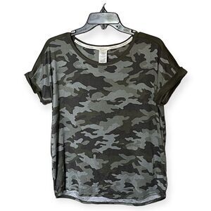 Lucky Brand Green Camo Print Short Rolled Sleeve Sweater Tee Shirt Size Large